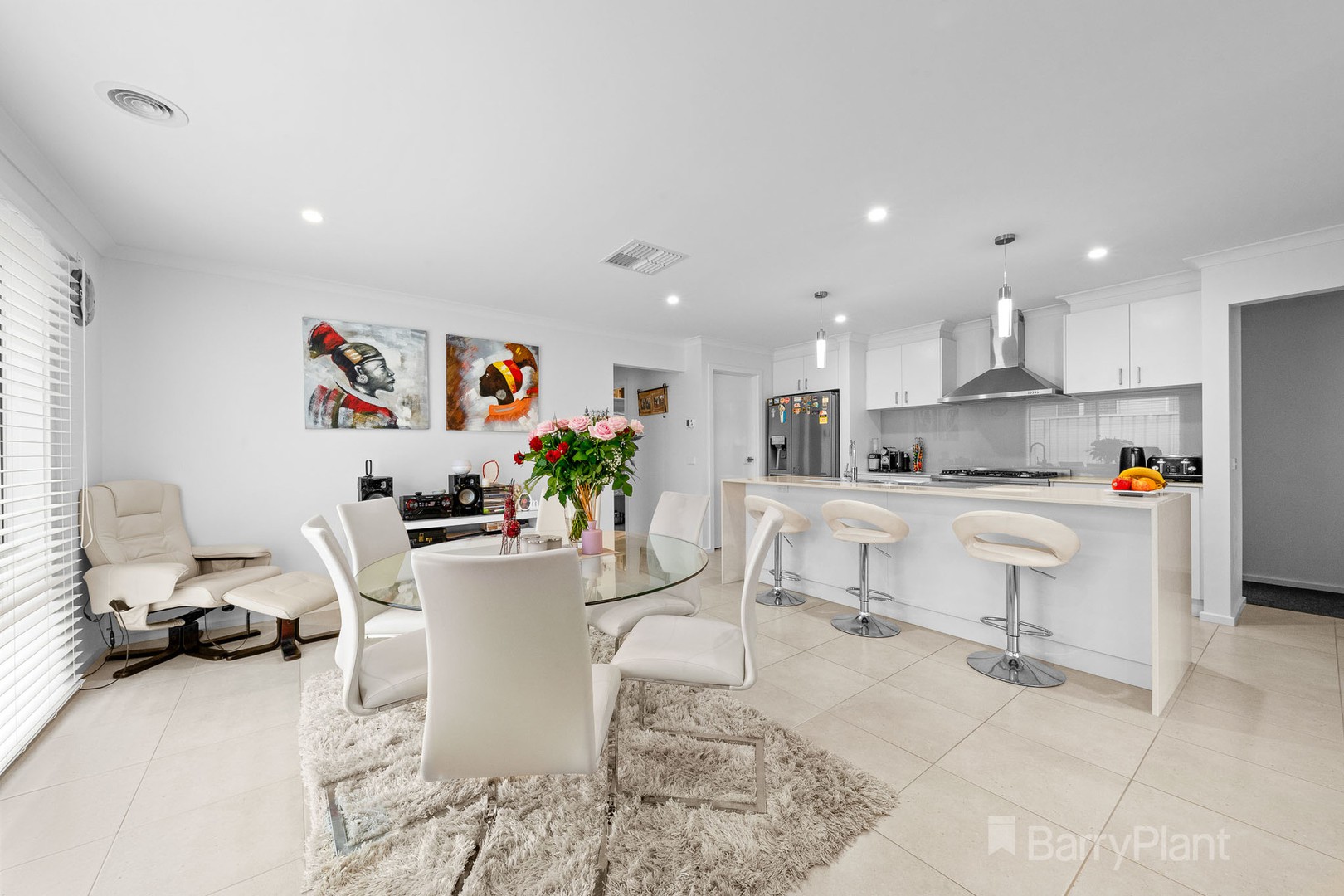30 Kenneth Road, Pakenham, VIC 3810, Pakenham - Thumbnail 4