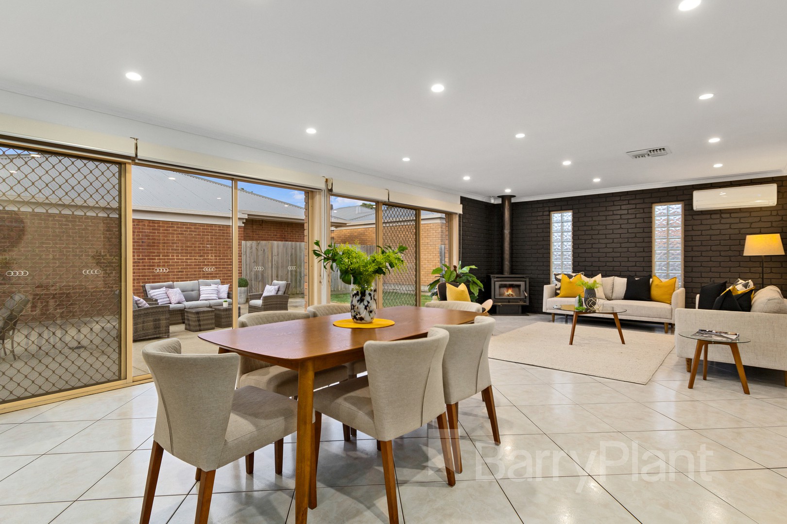 30 King Parade, Knoxfield, VIC 3180, Knoxfield - Thumbnail 2