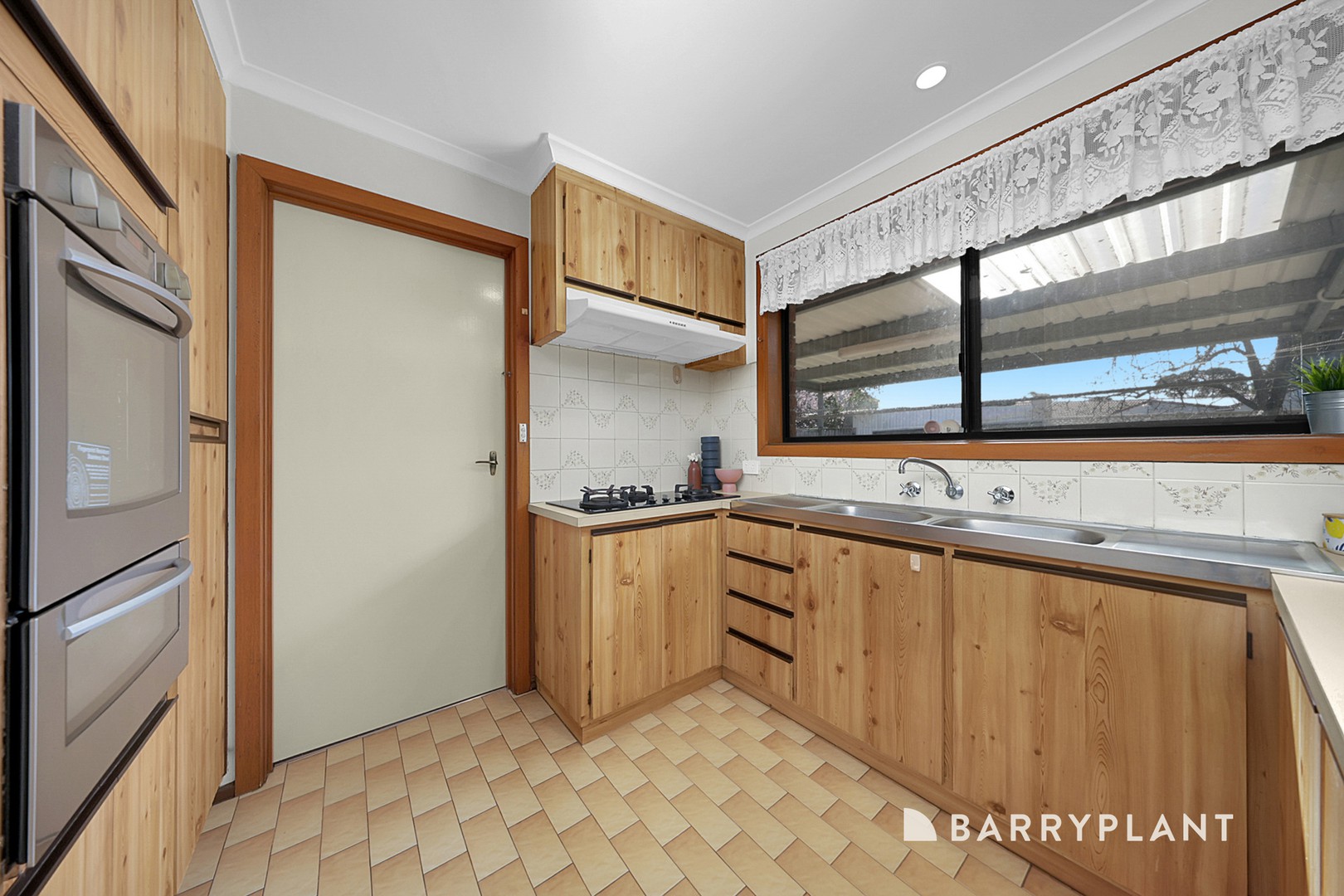 30 Konrads Crescent, Mill Park, VIC 3082, Mill Park - Thumbnail 5