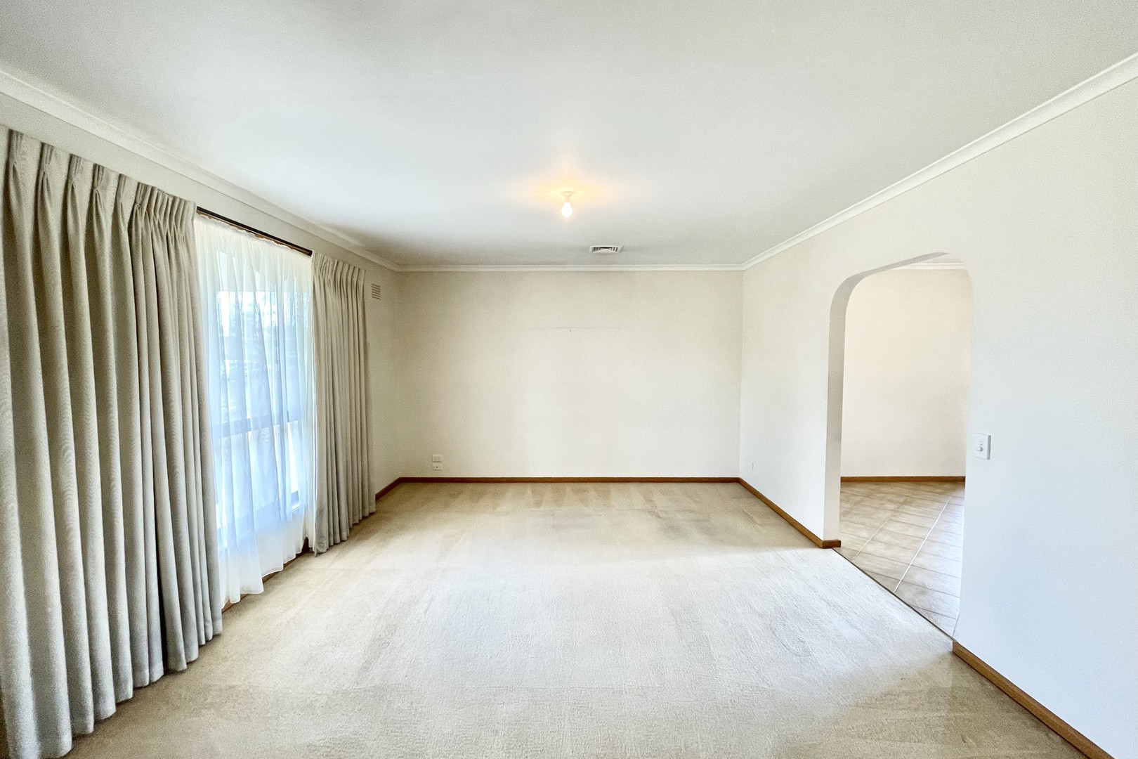 30 Lahy Street, St Albans, VIC 3021, St Albans - Thumbnail 3