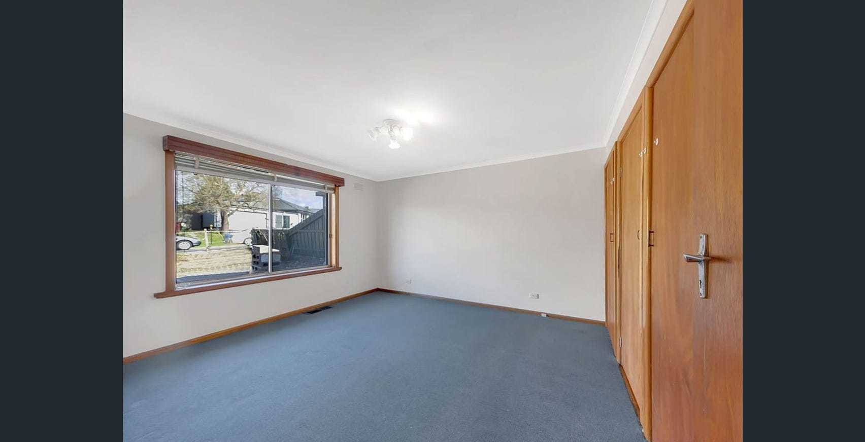 30 Langdon Crescent, Craigieburn, VIC 3064, Craigieburn - Thumbnail 4