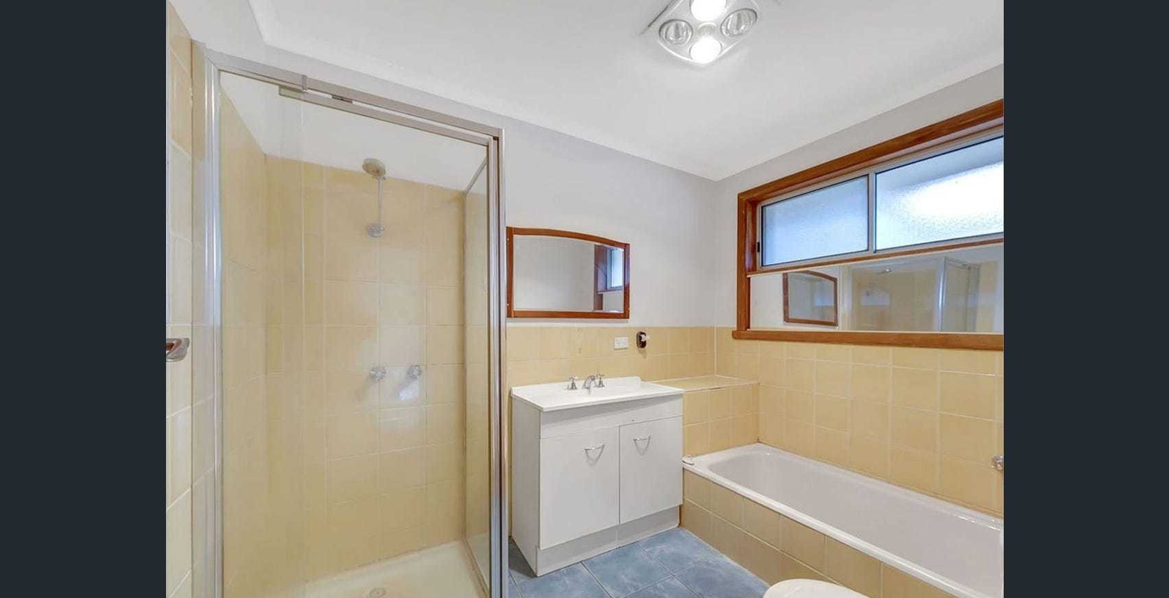 30 Langdon Crescent, Craigieburn, VIC 3064, Craigieburn - Thumbnail 6