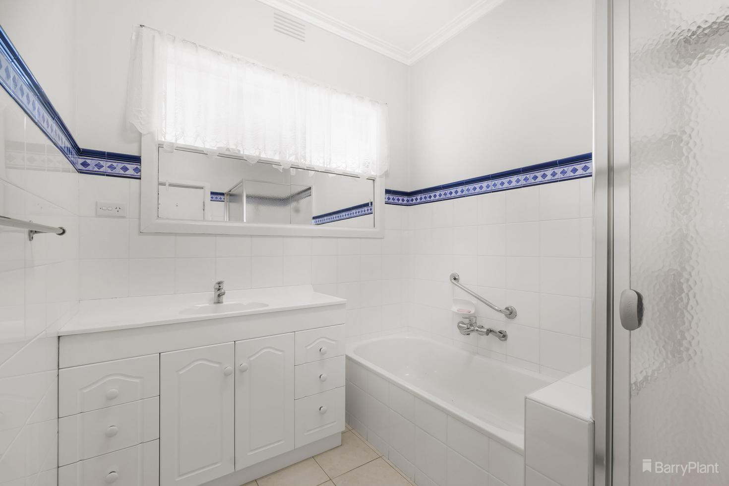 30 Leeds Street, Doncaster East, VIC 3109, Doncaster East - Thumbnail 5