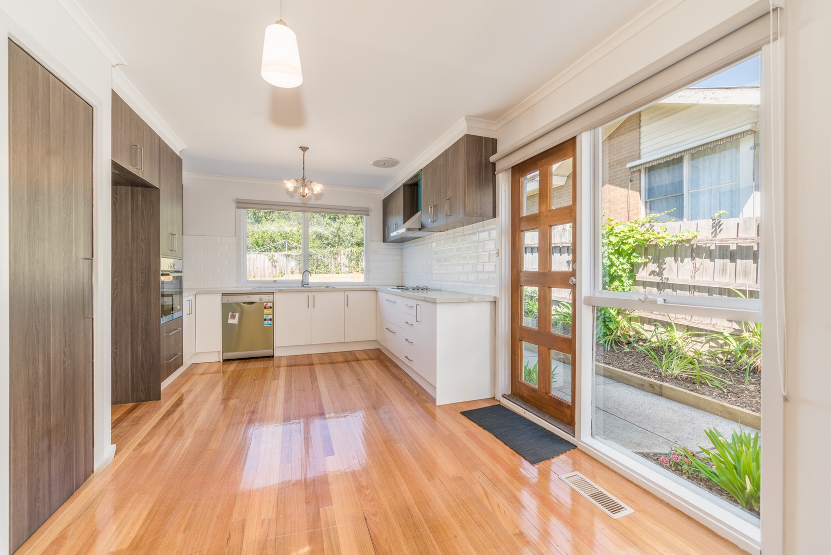 30 Linton Avenue, Templestowe Lower, VIC 3107 - Thumbnail 2 - 20/09/2024