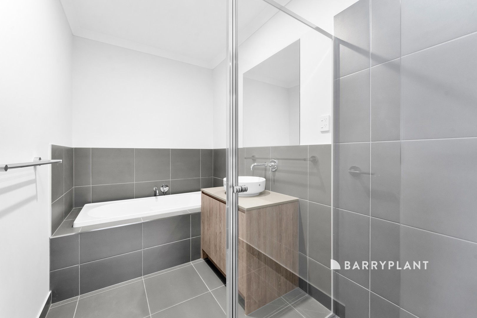 30 Magdala Road, Clyde North, VIC 3978, Clyde North - Thumbnail 4