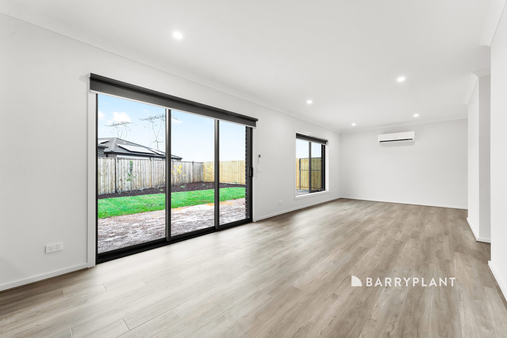 30 Magdala Road, Clyde North, VIC 3978, Clyde North - Thumbnail 7
