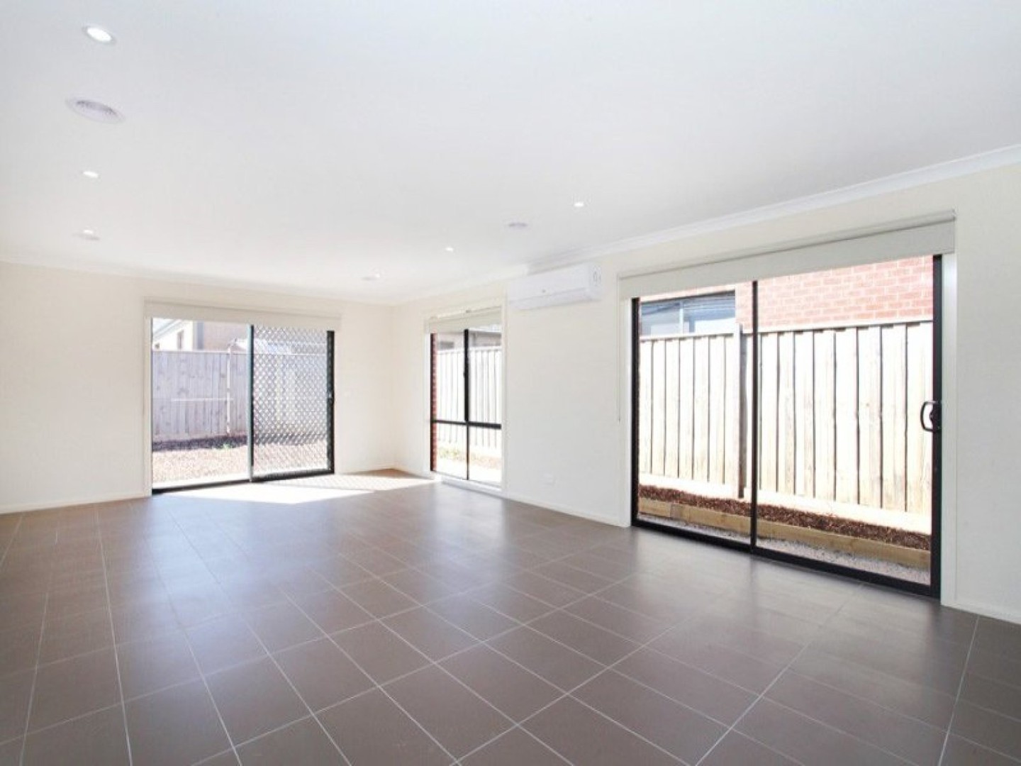 30 Manooka Road, Brookfield, VIC 3338 - Thumbnail 2 - 20/01/2026