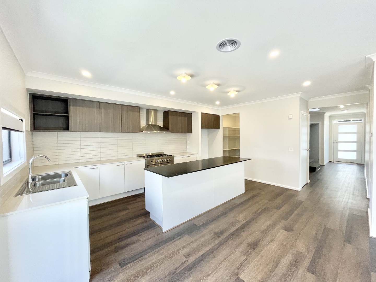 30 Mayopark Street, Deanside, VIC 3336, Deanside - Thumbnail 7