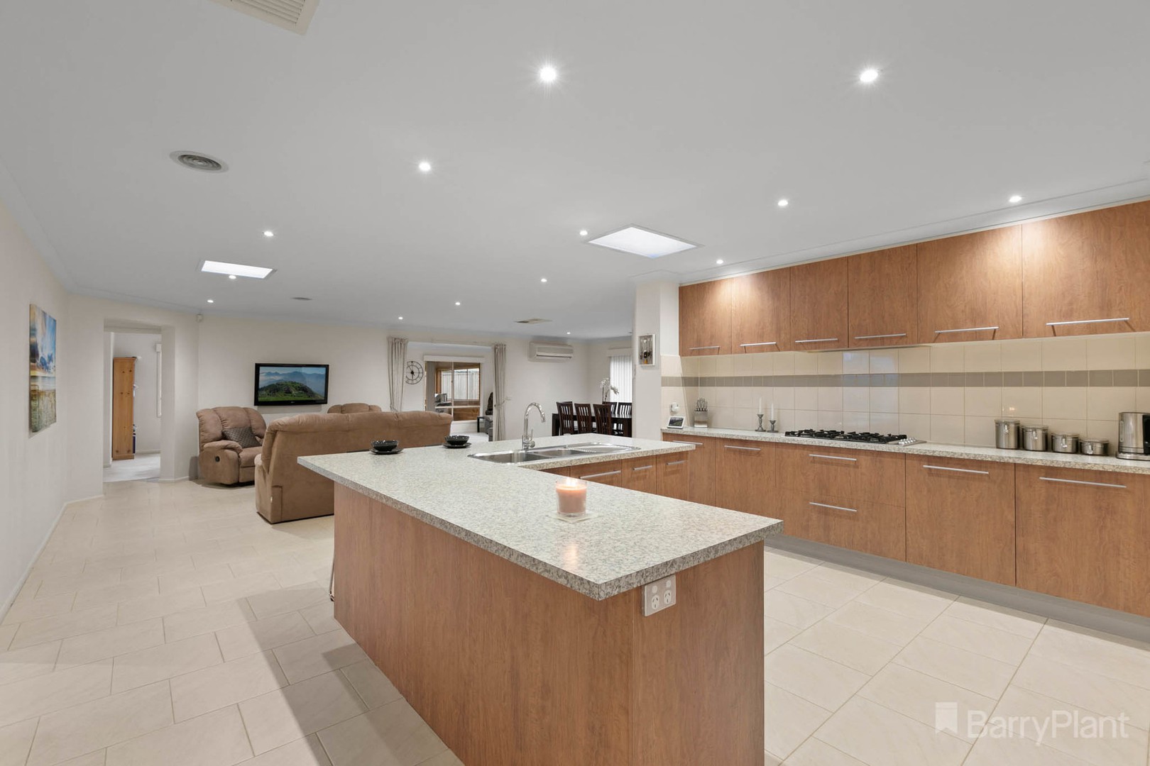 30 Meadowlands Way, Berwick, VIC 3806, Berwick - Thumbnail 6