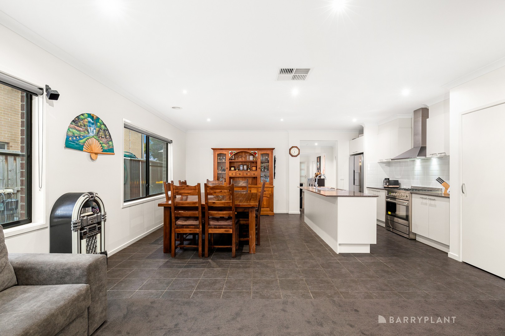 30 Mirka Way, Point Cook, VIC 3030, Point Cook - Thumbnail 7