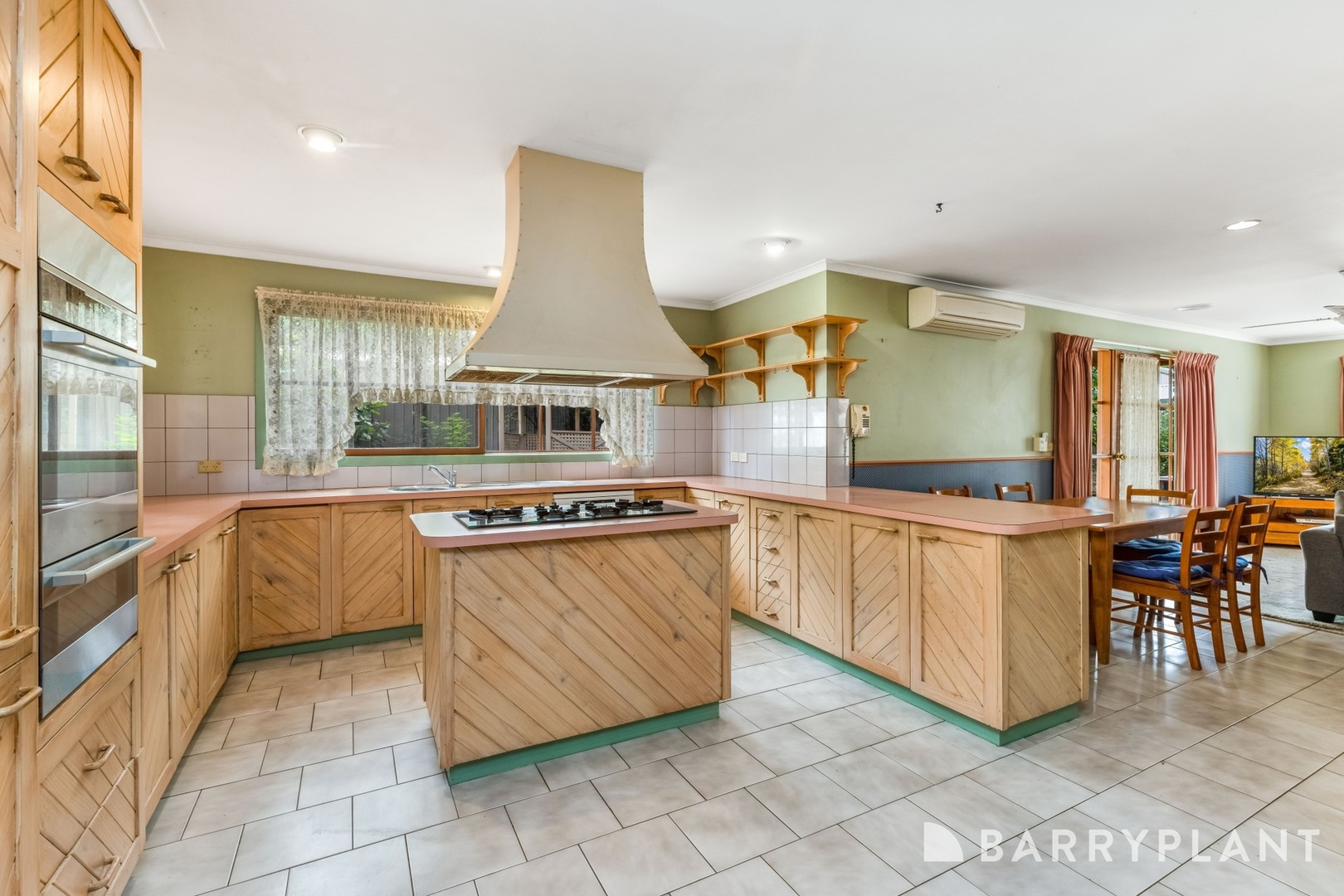 30 Mistletoe Street, Golden Square, VIC 3555, Golden Square - Thumbnail 2