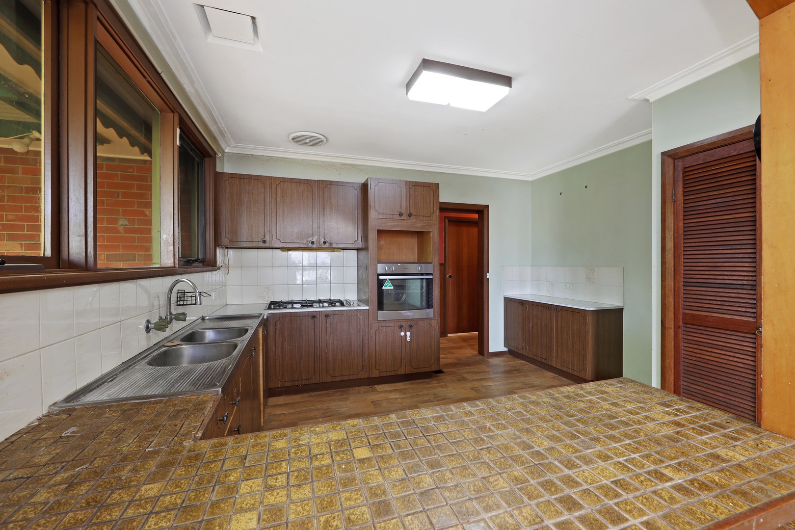 30 Mountain Gate Drive, Ferntree Gully, VIC 3156, Ferntree Gully - Thumbnail 4