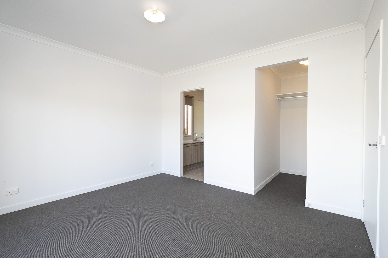 30 Nash BoulevardRockbank, VIC 3335  - Leased, Rockbank - Thumbnail 2