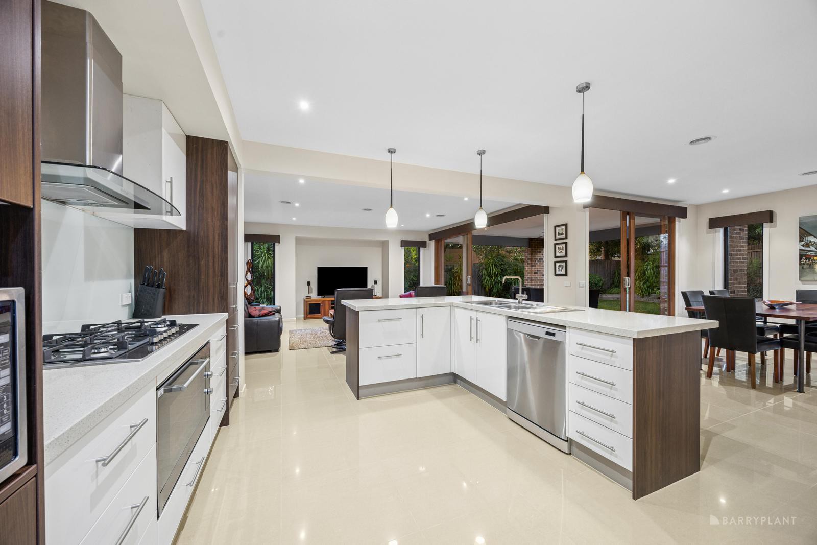 30 Naughton Grove, Blackburn, VIC 3130, Blackburn - Thumbnail 5