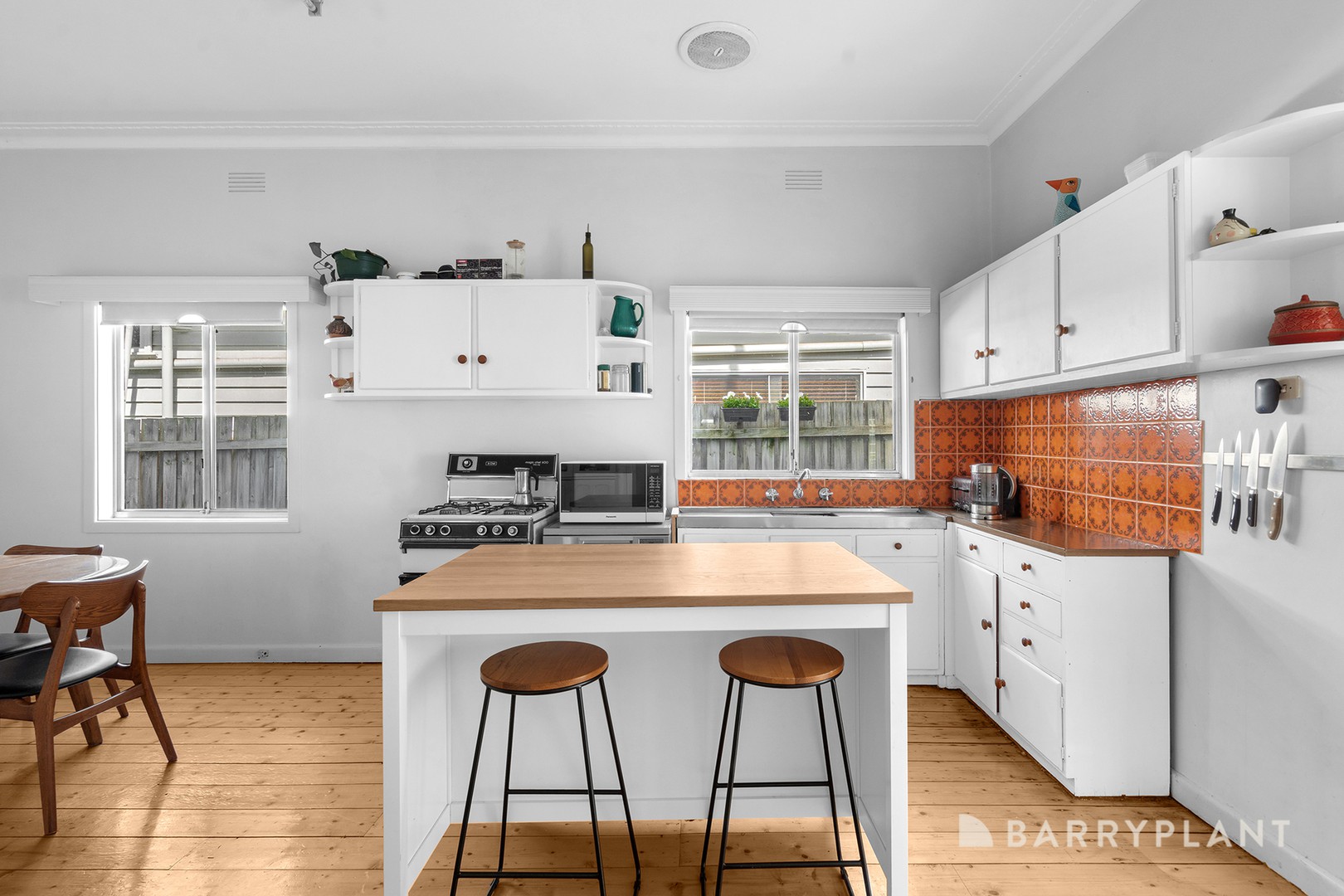 30 Normanby Avenue, Thornbury, VIC 3071, Thornbury - Thumbnail 5