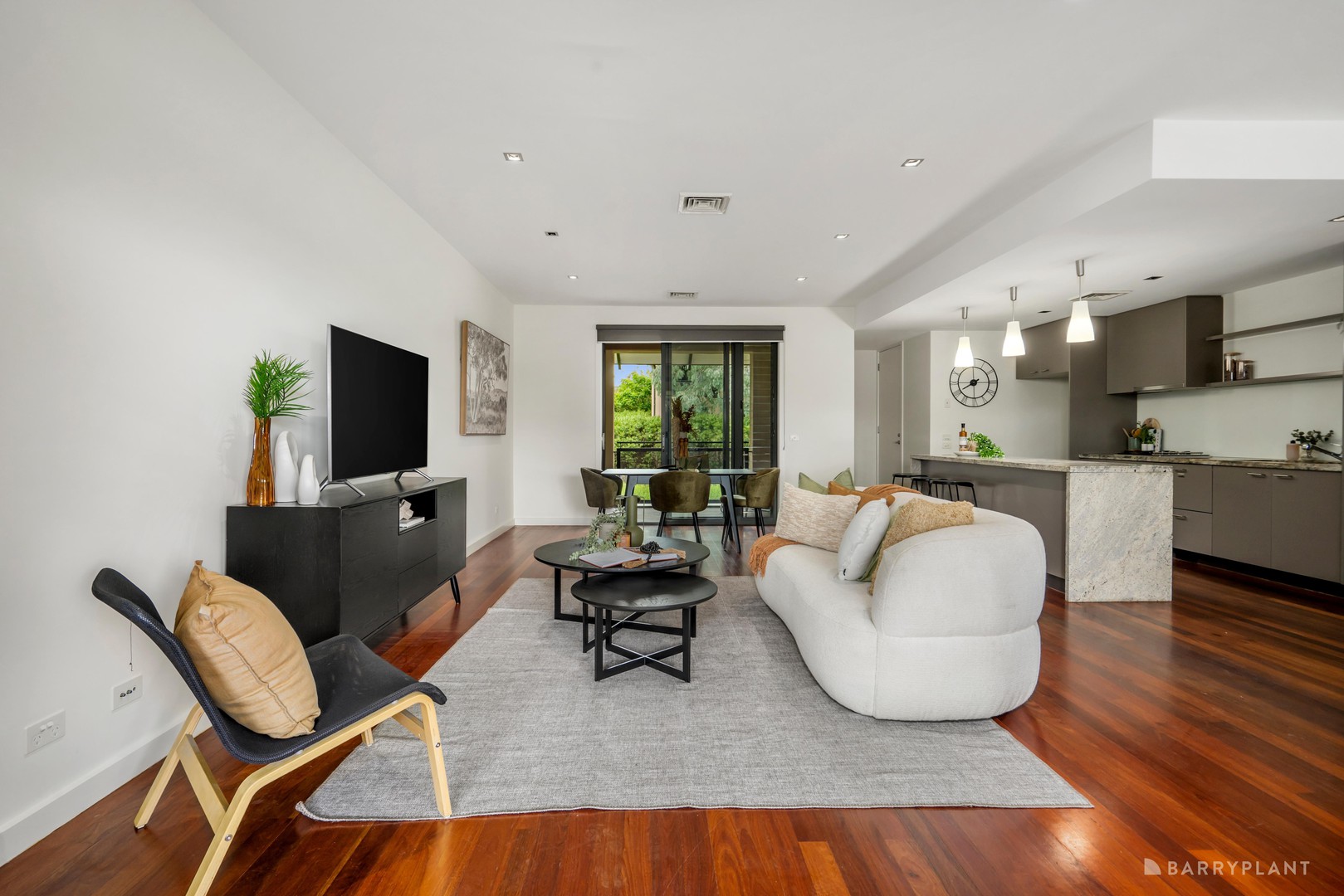 30 Oak Court, Chirnside Park, VIC 3116 - Thumbnail 2 - 06/02/2026