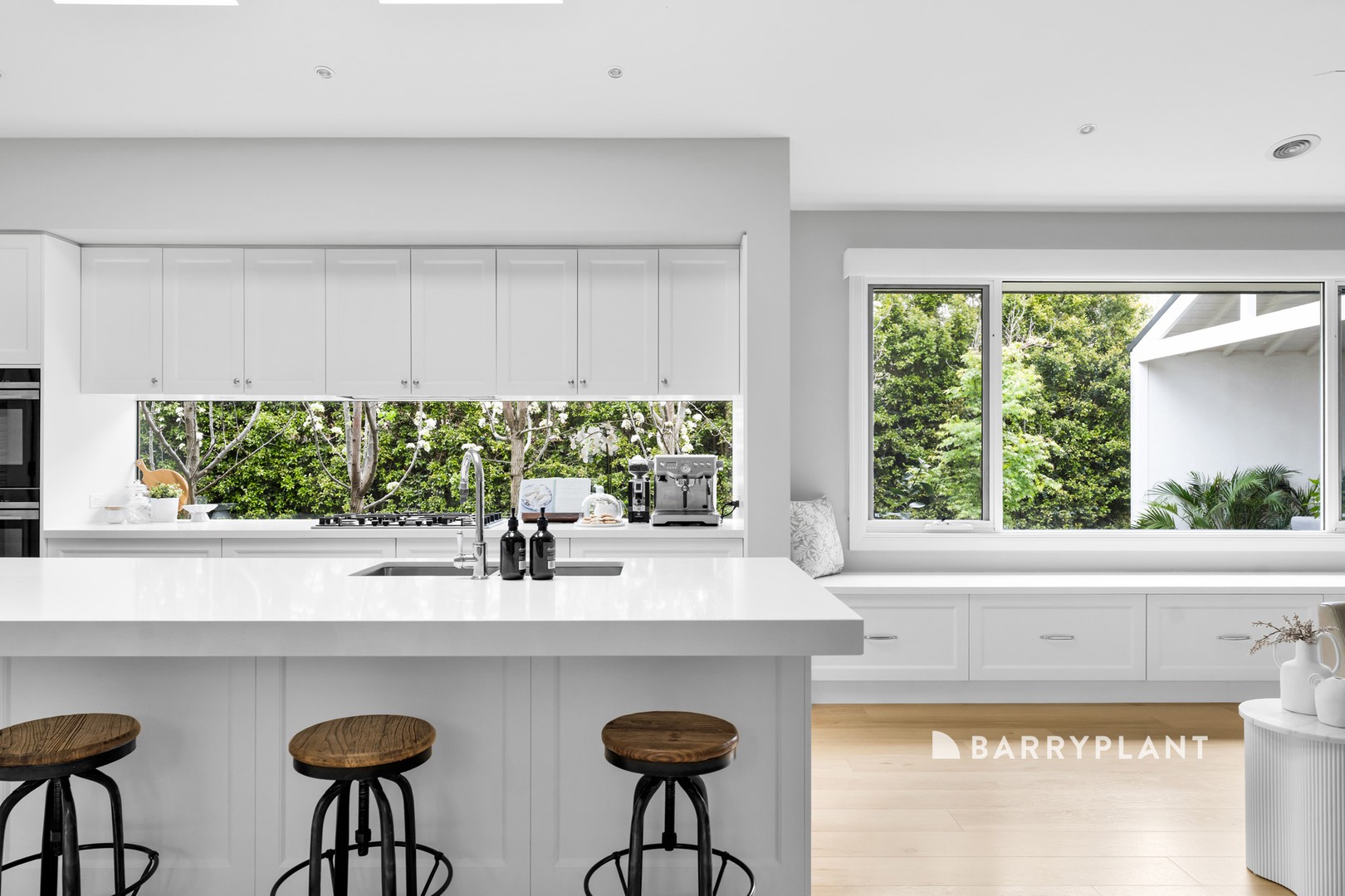 30 Oakview Boulevard, Narre Warren North, VIC 3804, Narre Warren North - Thumbnail 6