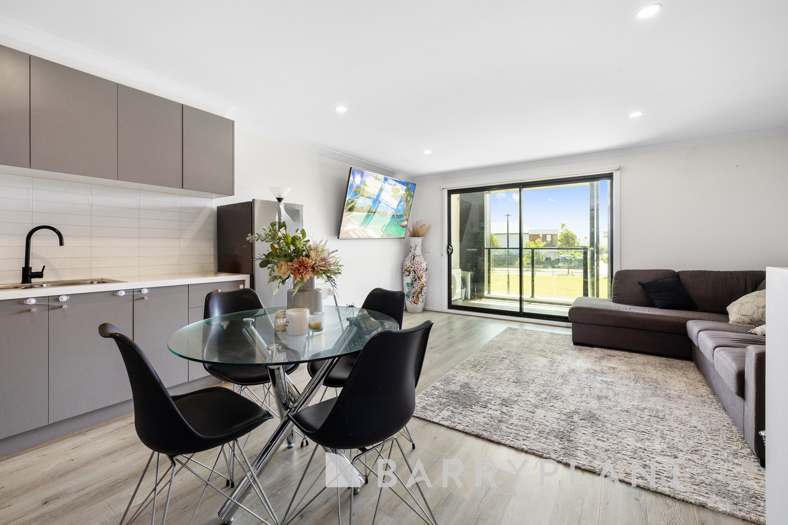 30 Odsal Walk, Strathtulloh, VIC 3338, Strathtulloh - Thumbnail 7