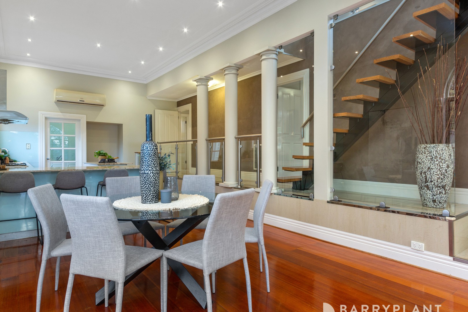 30 Otira Road, Knoxfield, VIC 3180, Knoxfield - Thumbnail 2