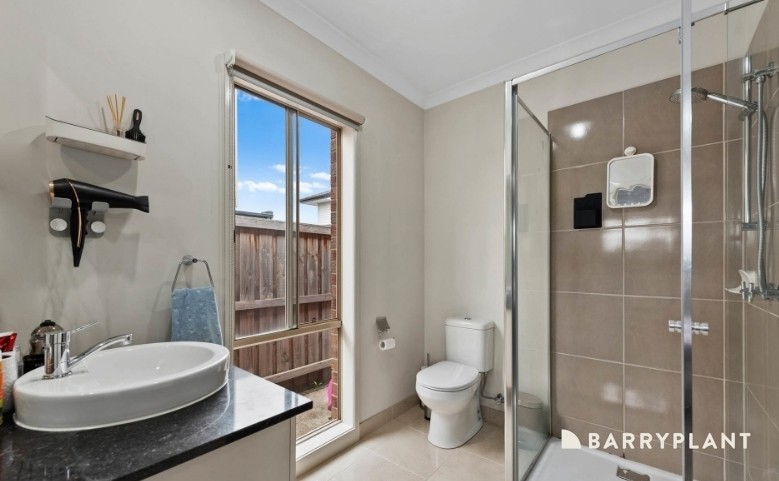 30 Park Central Avenue, Officer, VIC 3809, Officer - Thumbnail 7