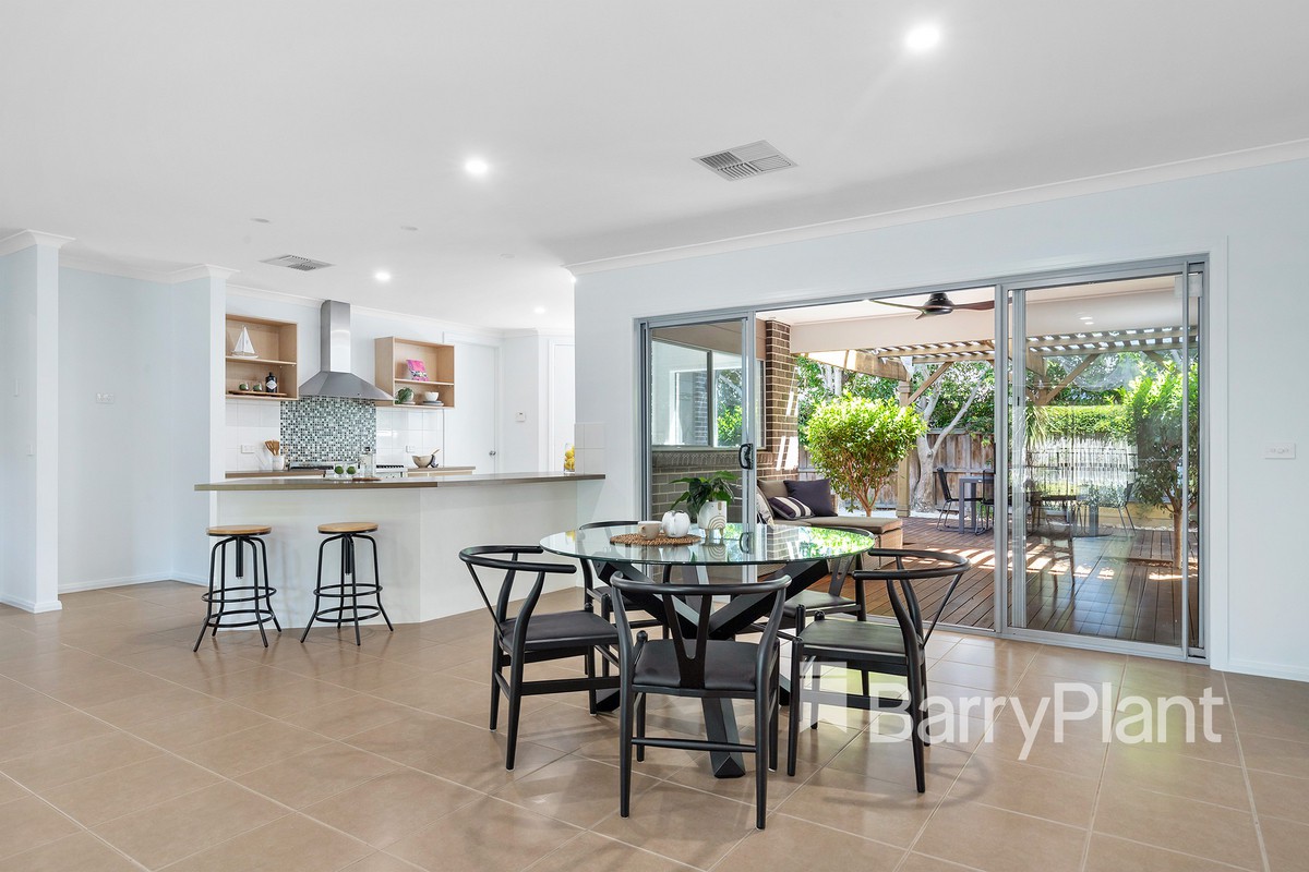 30 Parkedge CircuitRosebud, VIC 3939, Rosebud - Thumbnail 4