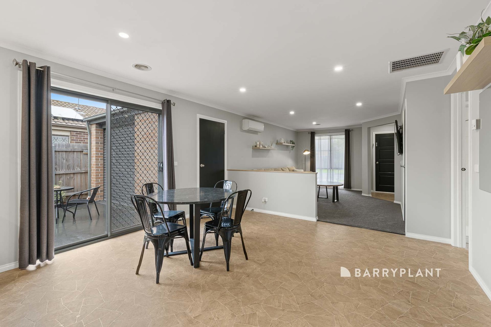 30 Pomegranate Way, Pakenham, VIC 3810, Pakenham - Thumbnail 5