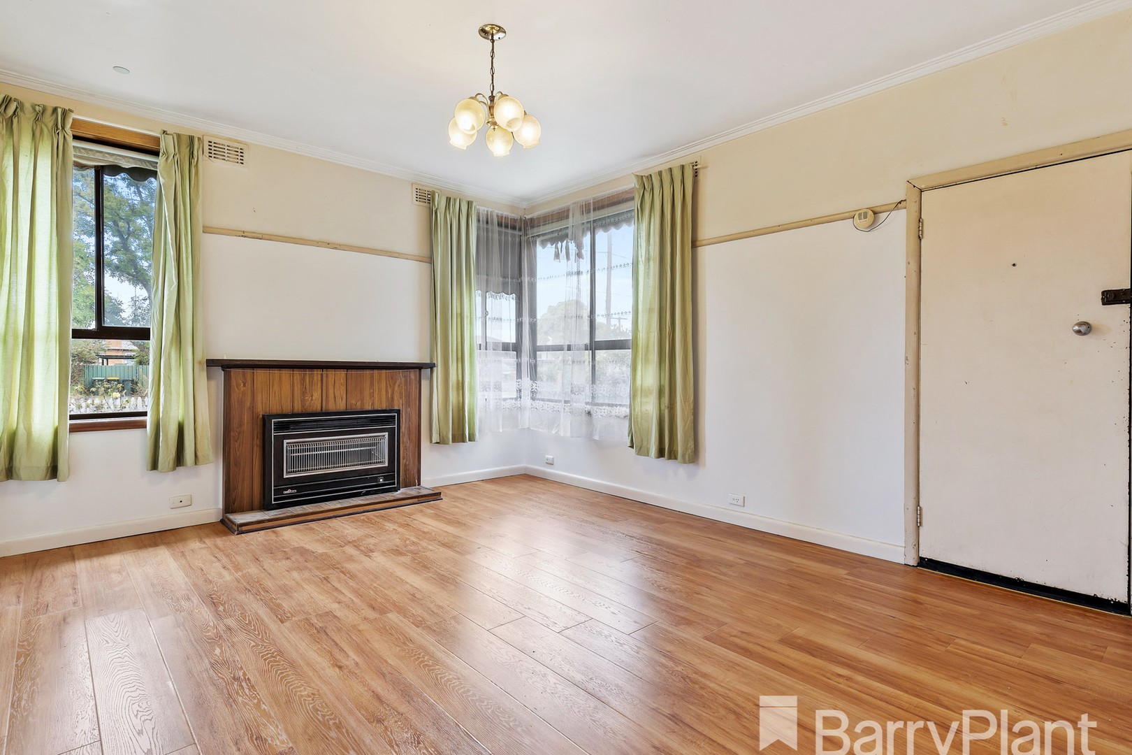 30 Primrose Street, Wendouree, VIC 3355, Wendouree - Thumbnail 2