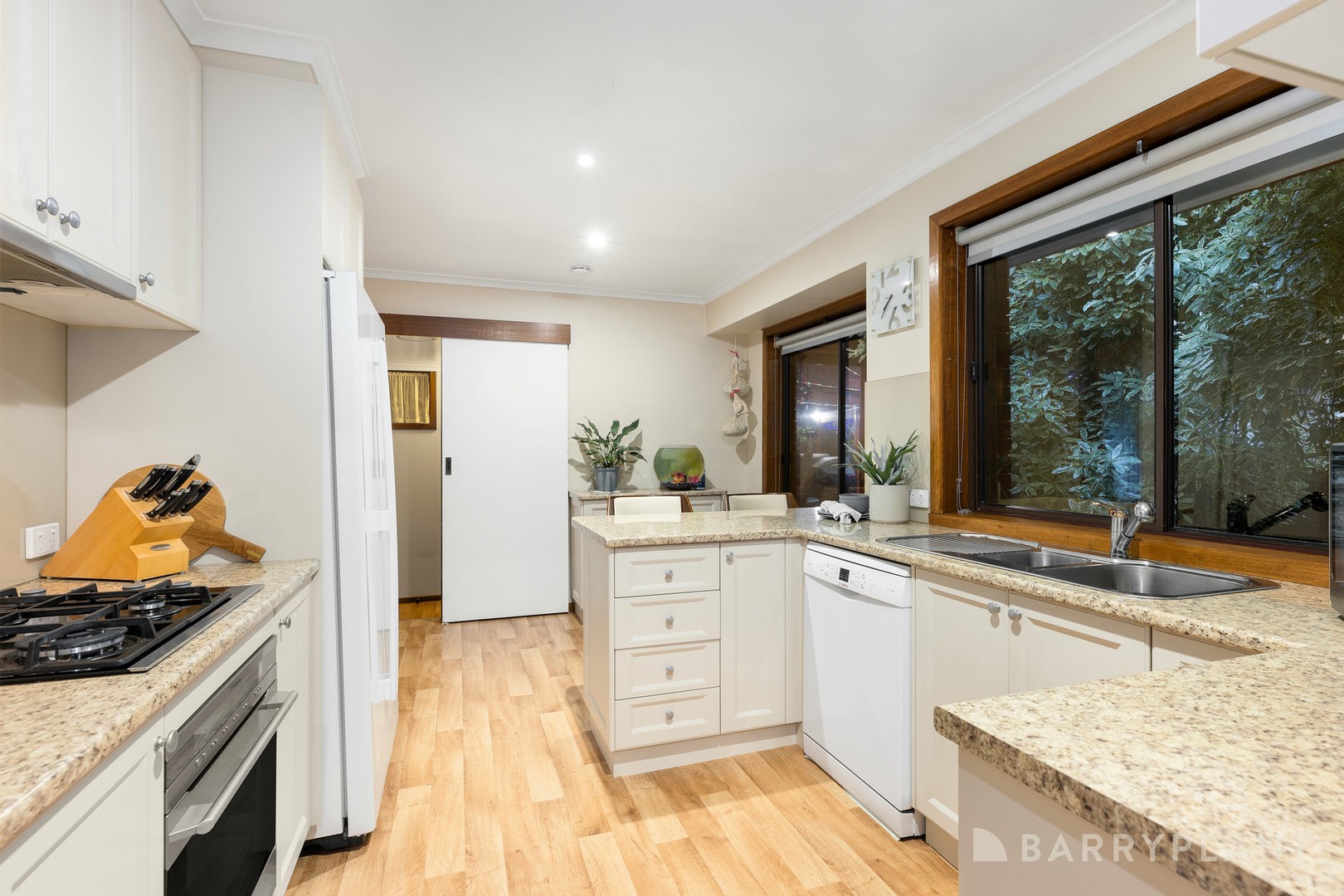 30 Regina Street, Kilsyth, VIC 3137, Kilsyth - Thumbnail 3