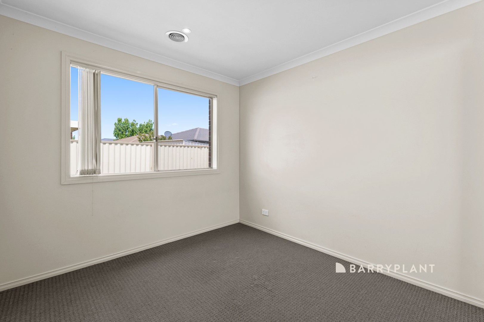 30 Rosella Avenue, Pakenham, VIC 3810, Pakenham - Thumbnail 8