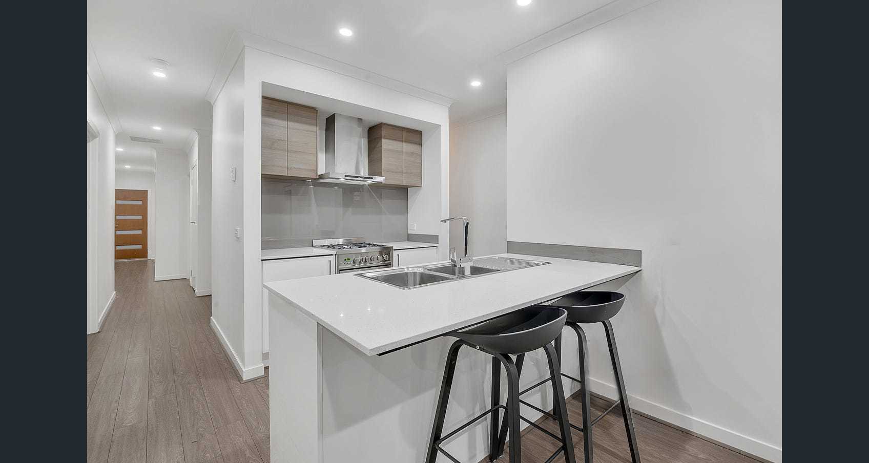 30 Rowena Way, Mickleham, VIC 3064, Mickleham - Thumbnail 2