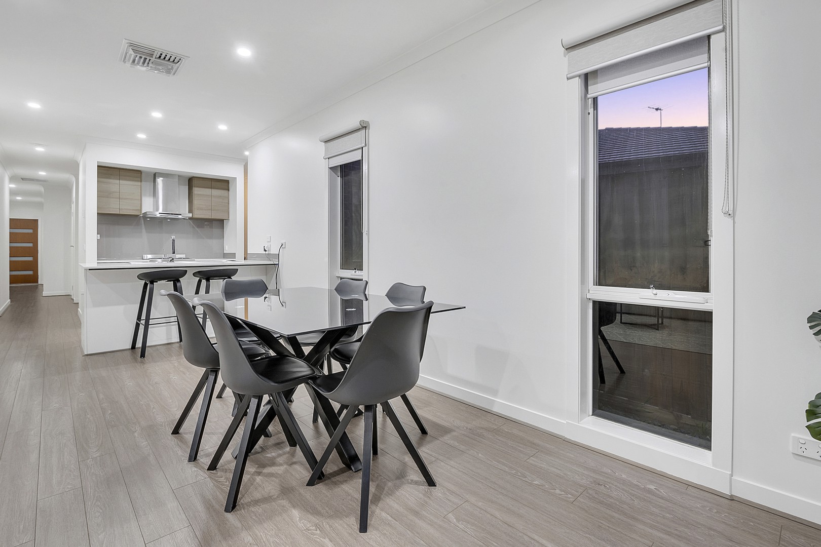 30 Rowena Way, Mickleham, VIC 3064, Mickleham - Thumbnail 4