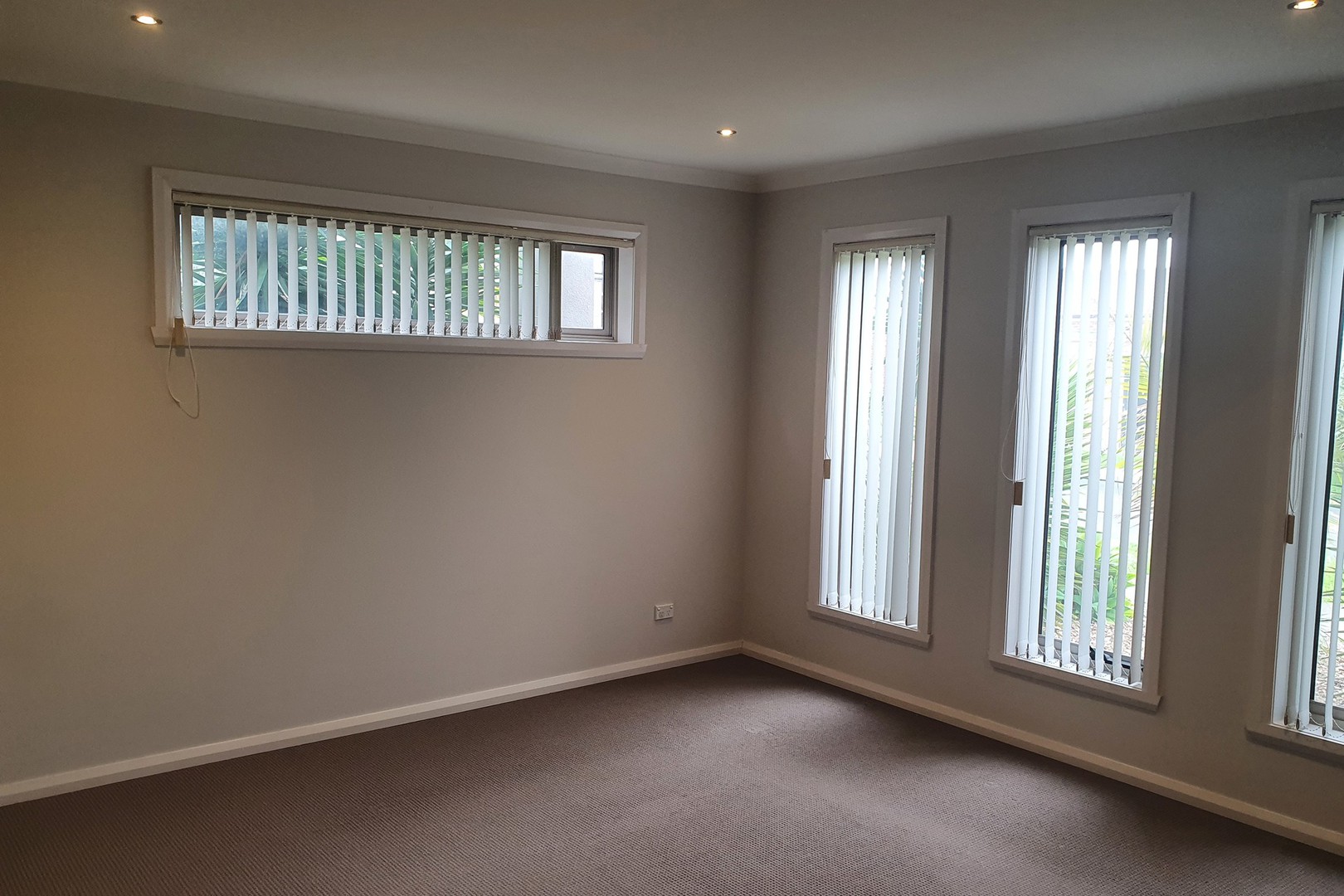 30 Runecrest Terrace, Epping, VIC 3076, Epping - Thumbnail 2