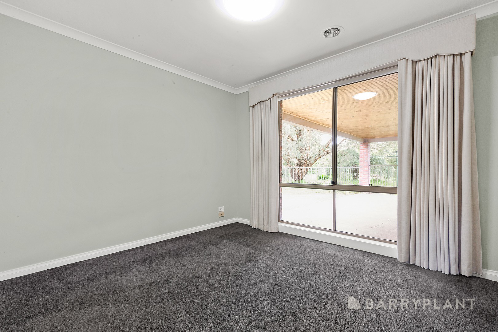 30 Ryan Road, Pakenham, VIC 3810, Pakenham - Thumbnail 6