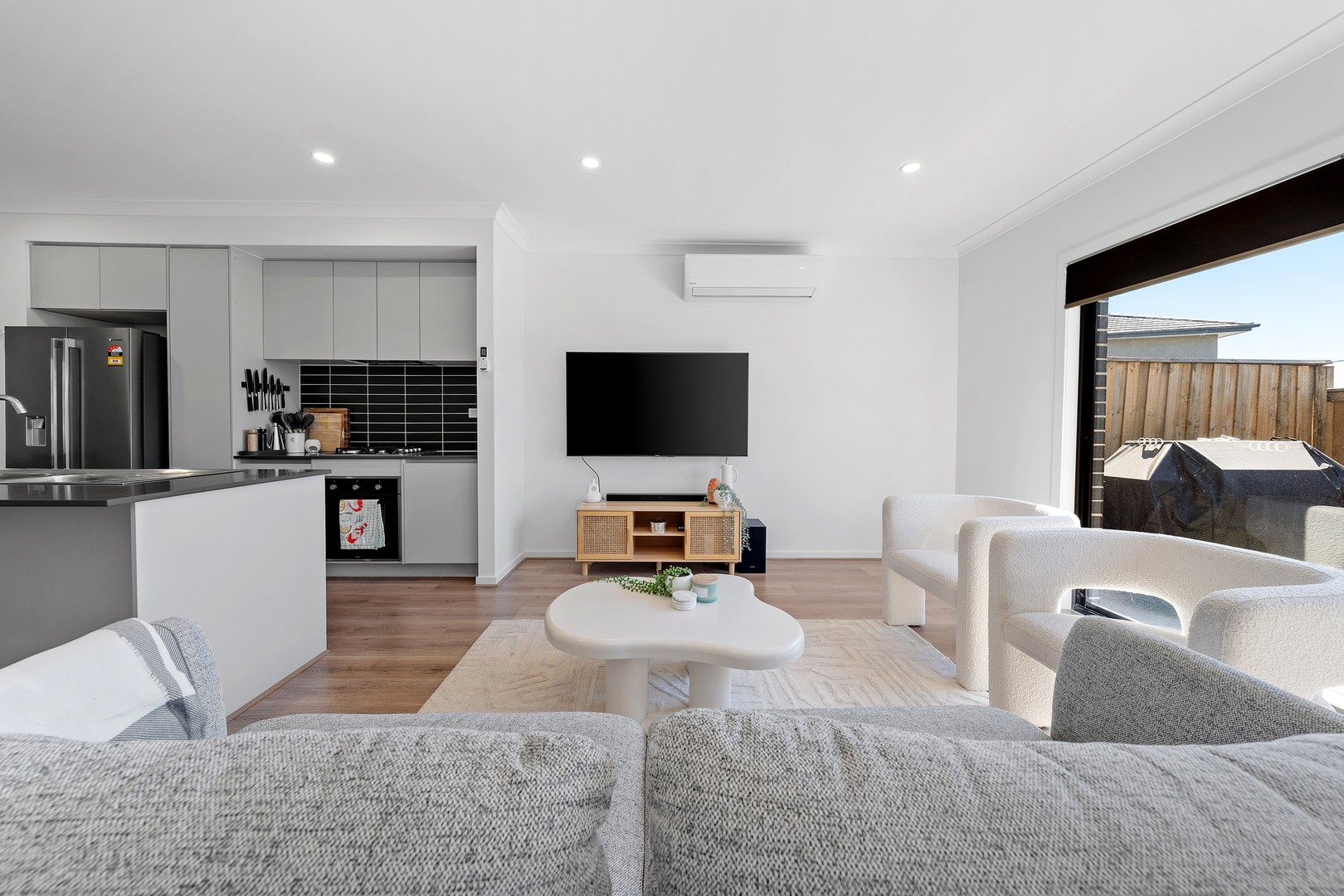 30 Saran Crescent, Deanside, VIC 3336, Deanside - Thumbnail 8