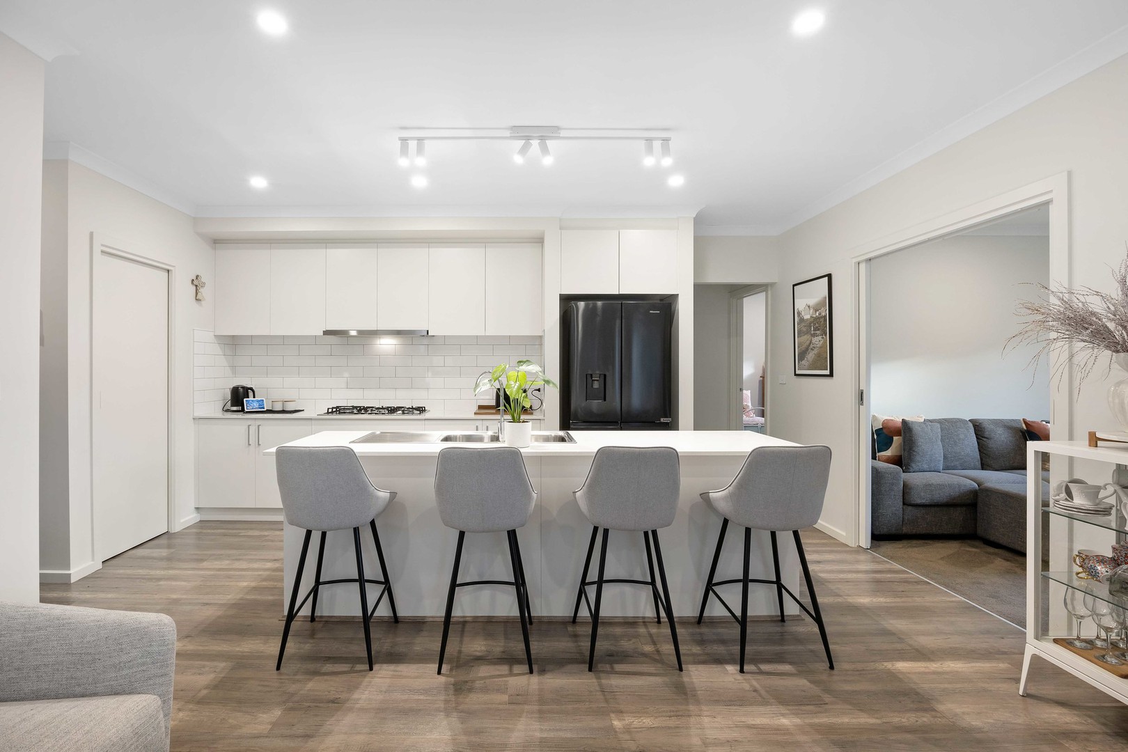 30 Sherry Circuit, Fraser Rise, VIC 3336, Fraser Rise - Thumbnail 3