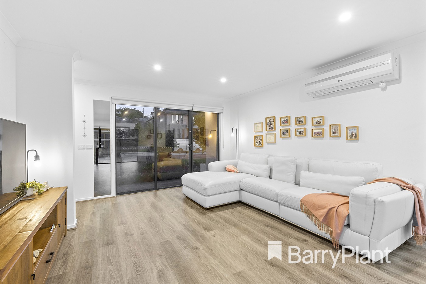 30 Sherwood RoadChirnside Park, VIC 3116, Chirnside Park - Thumbnail 5