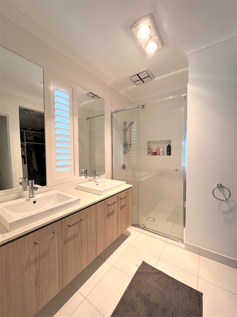 30 Stockport Crescent, Thornhill Park, VIC 3335, Thornhill Park - Thumbnail 4