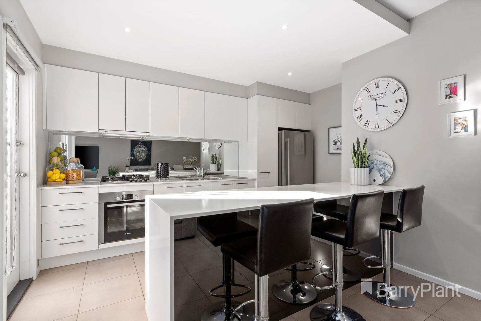 30 Sun Orchid CircuitSt Helena, VIC 3088, St Helena - Thumbnail 2