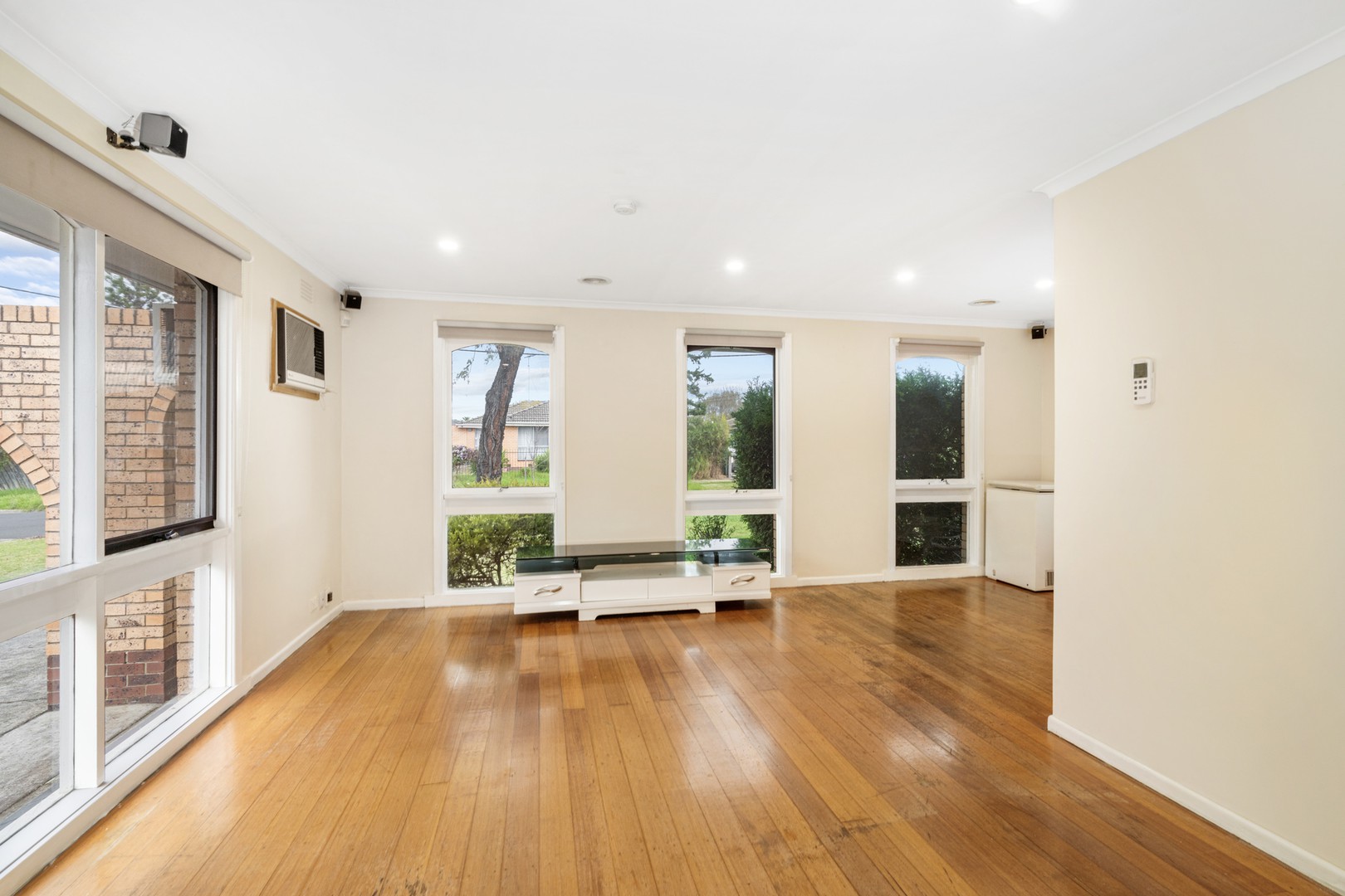 30 Talpa Crescent, Corio, VIC 3214, Corio - Thumbnail 2
