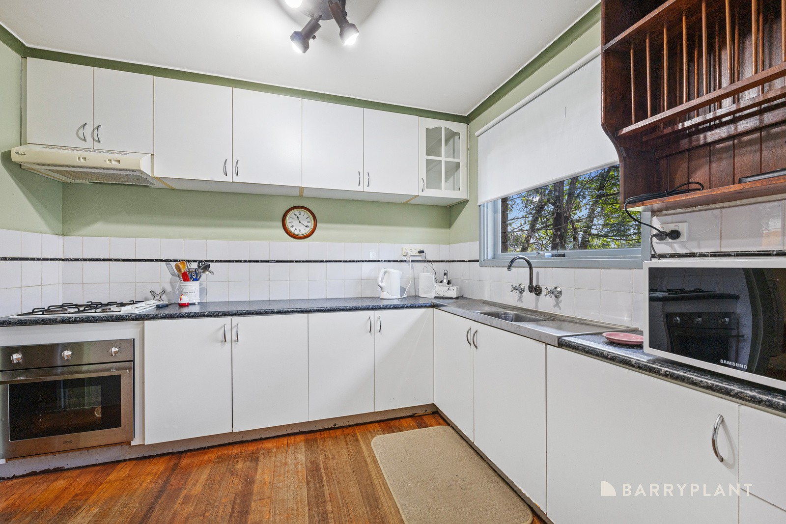 30 Tarhilla Drive, Launching Place, VIC 3139 - Thumbnail 2 - 25/07/2024