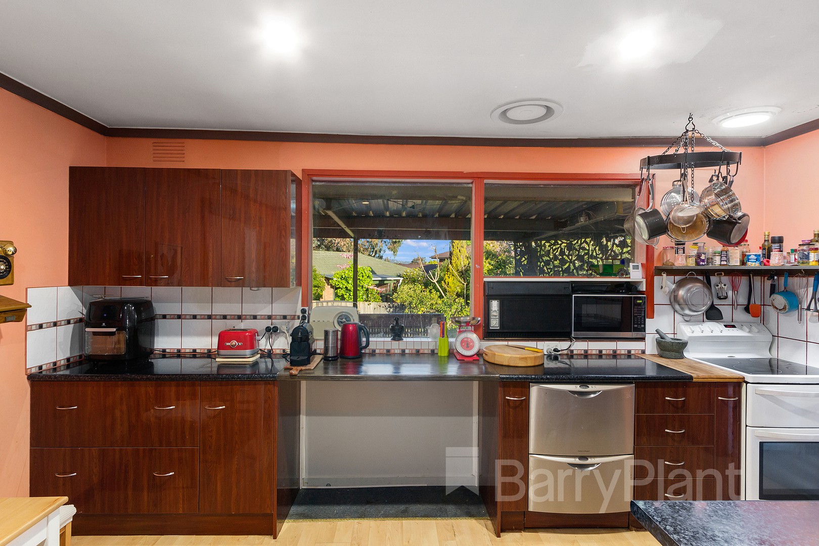 30 Templeton Street, Wantirna, VIC 3152, Wantirna - Thumbnail 4
