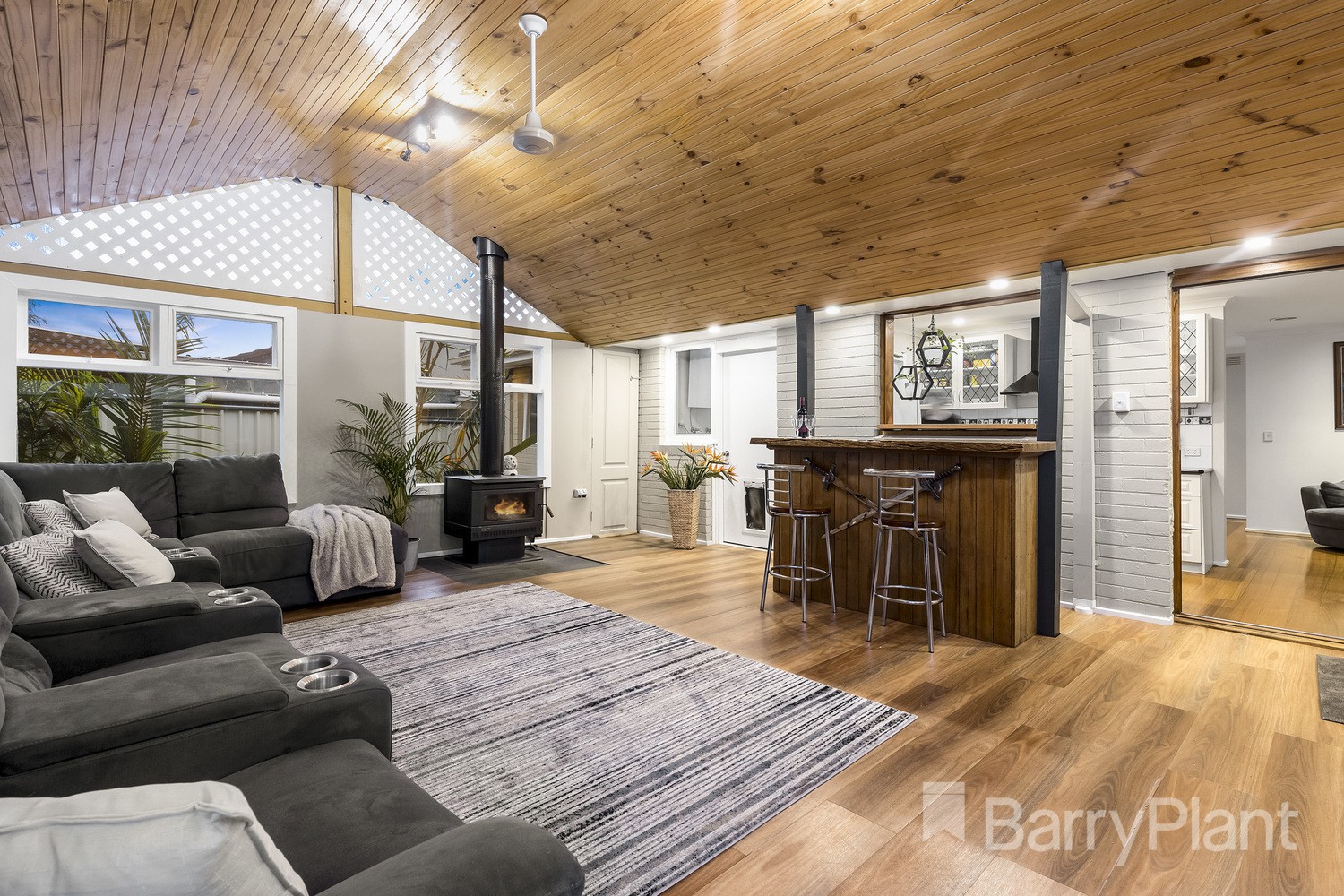 30 Thornton AvenueBundoora, VIC 3083, Bundoora - Thumbnail 3