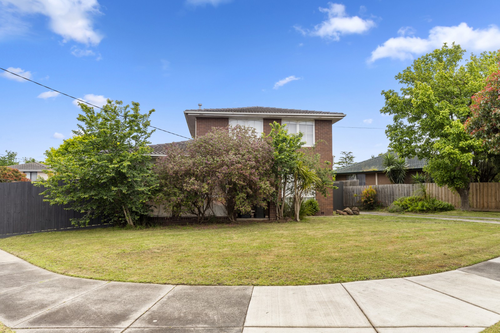 30 Tiverton Drive, Mulgrave, VIC 3170 - Thumbnail 2 - 20/11/2025
