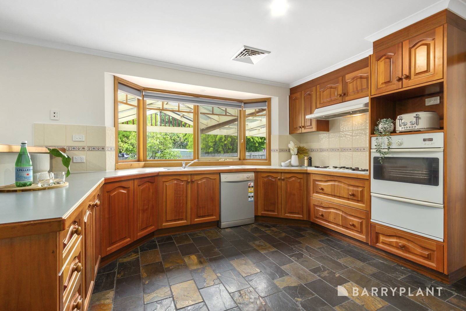 30 Tormore Road, Boronia, VIC 3155, Boronia - Thumbnail 4