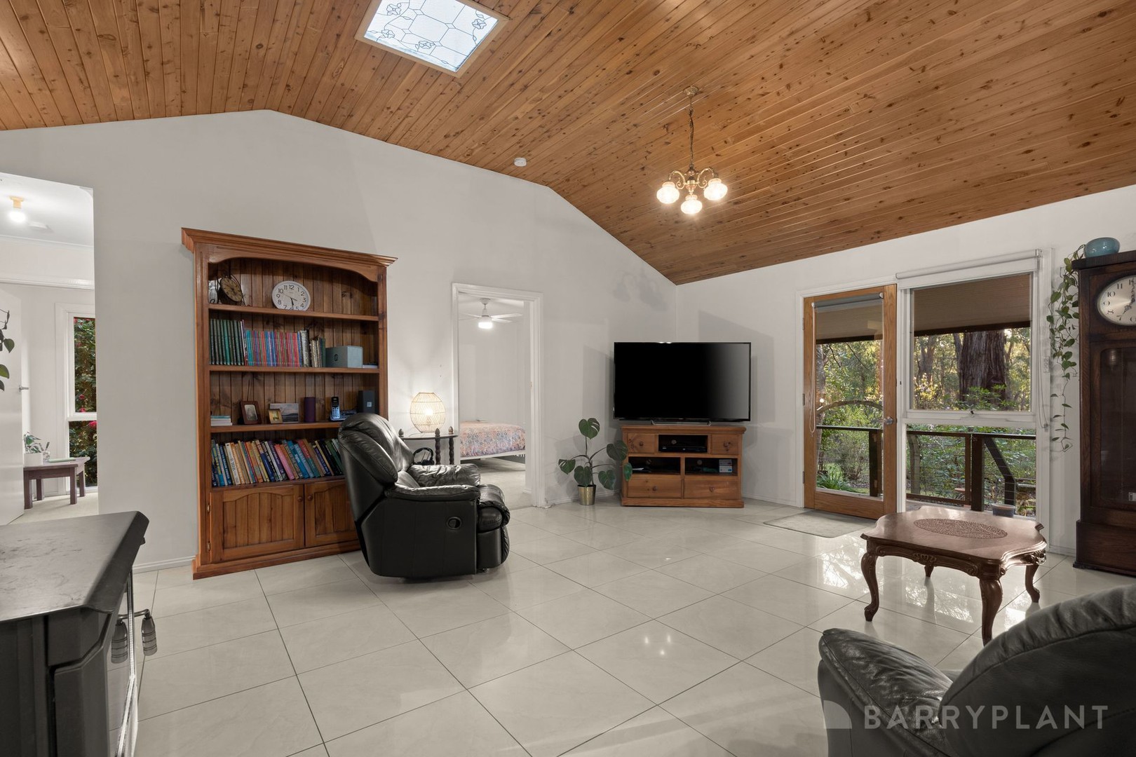 30 Warwick Road, Gembrook, VIC 3783, Gembrook - Thumbnail 3