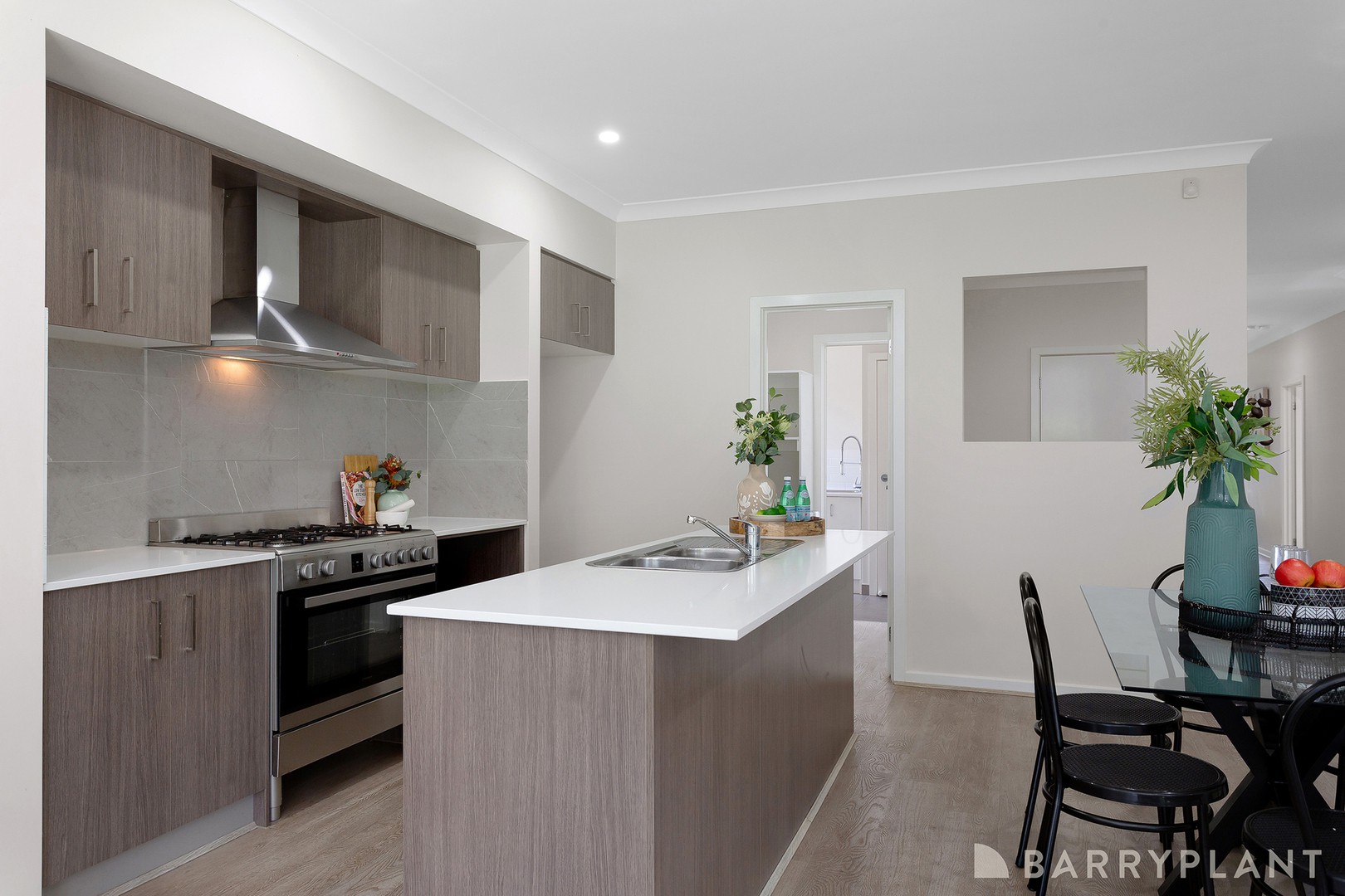 30 Weymouth Circuit, Donnybrook, VIC 3064, Donnybrook - Thumbnail 3