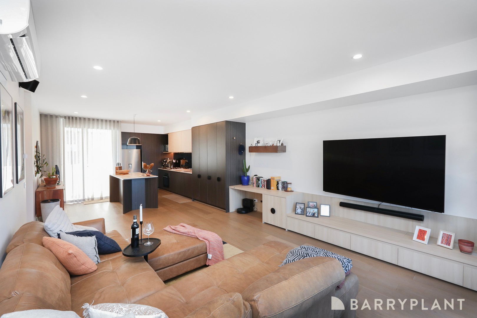 30 Wilkinson Road, Sunshine, VIC 3020 - Thumbnail 2 - 06/11/2025