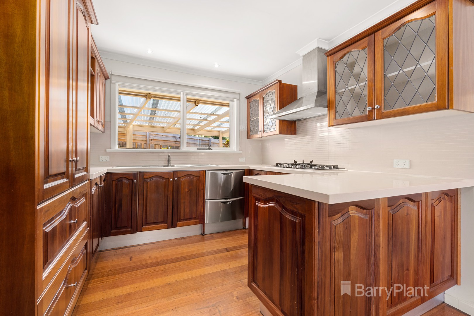 30 Winston Road, Viewbank, VIC 3084, Viewbank - Thumbnail 2