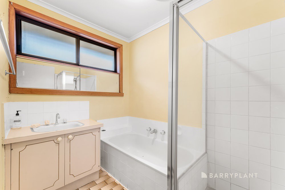 300 Betula Avenue, Mill Park, VIC 3082, Mill Park - Thumbnail 6
