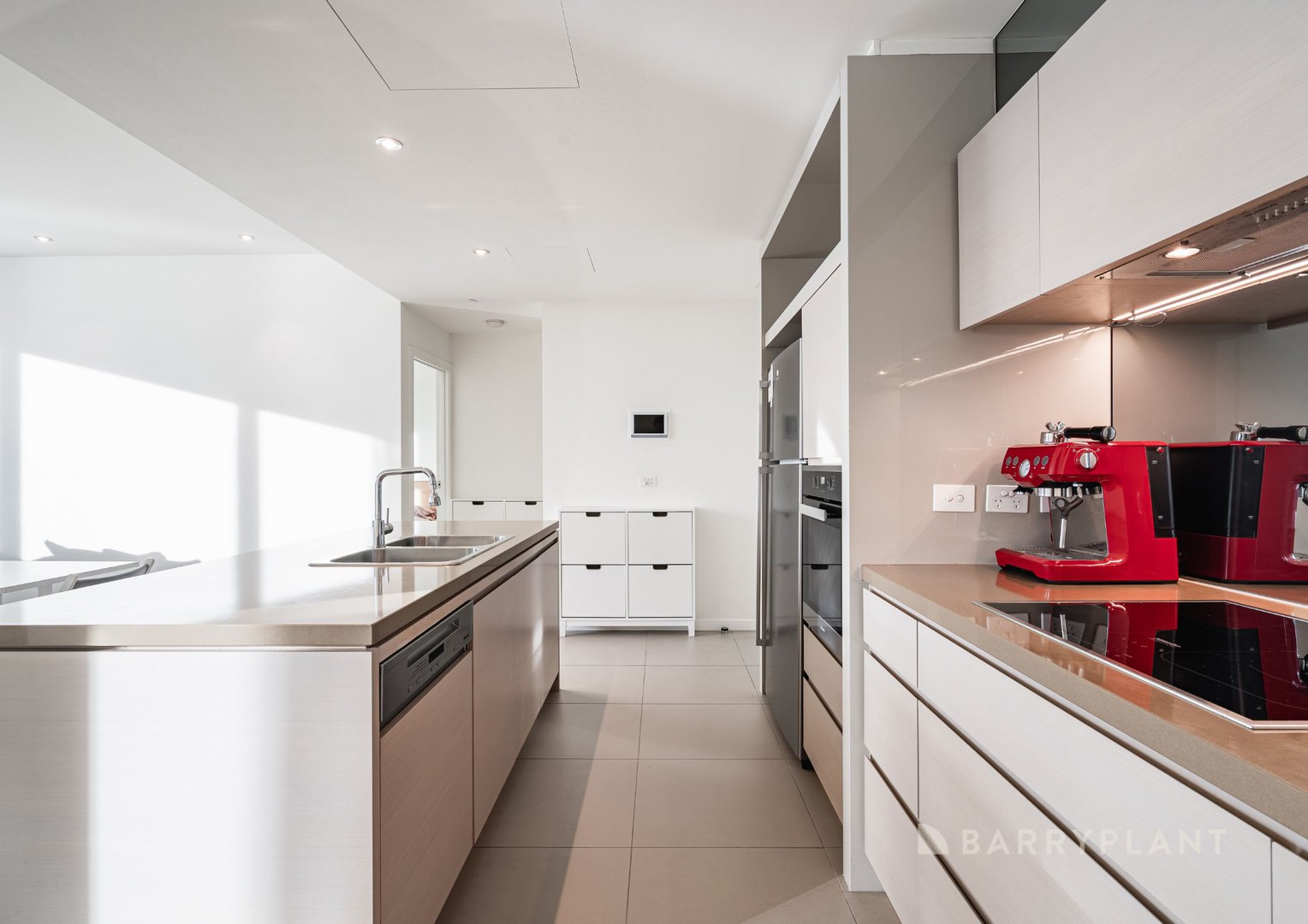 3004/9 Waterside Place, Docklands, VIC 3008, Docklands - Thumbnail 5